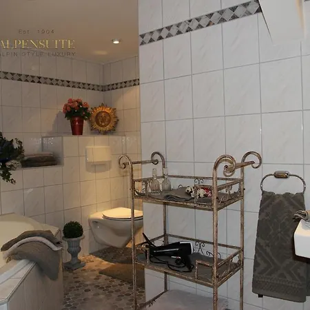 Alpen-suite דירה *